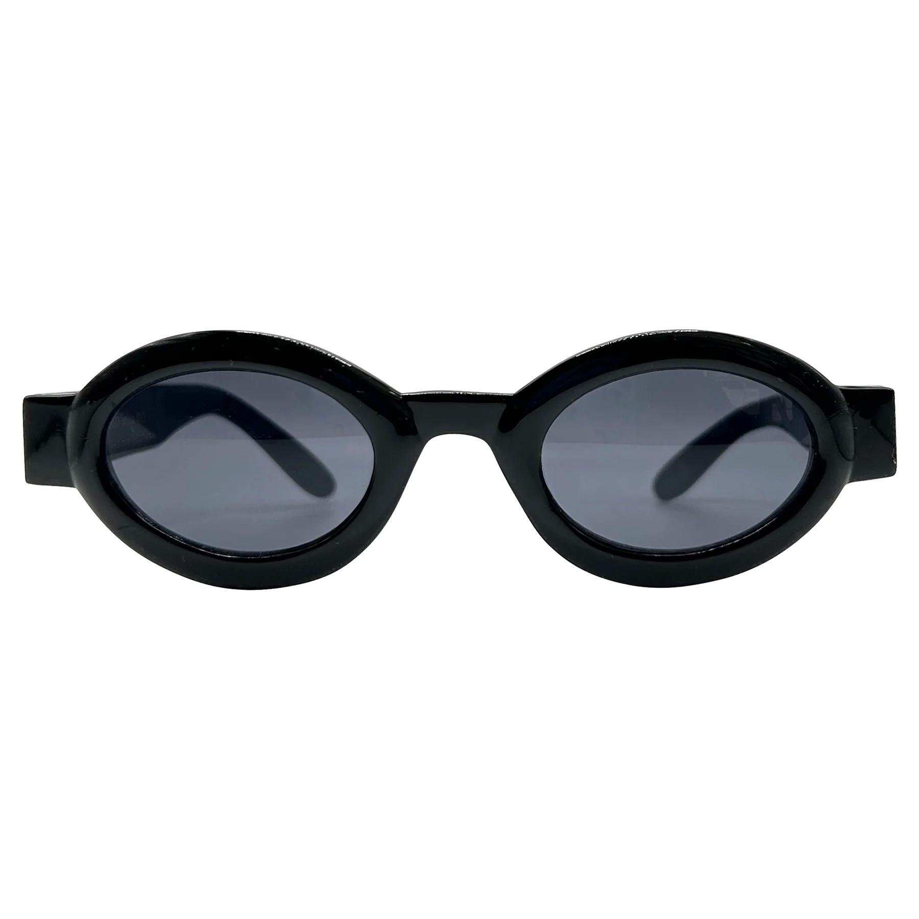 Elegant Eyewear for the Confident Style Seeker